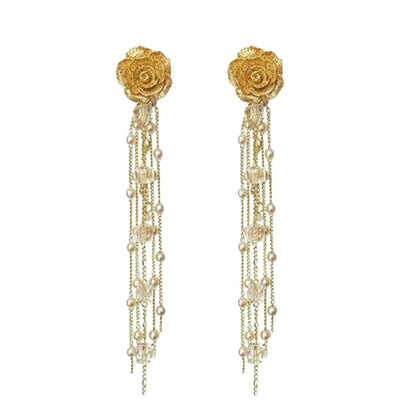 Faux Pearl Flower Stud Earring