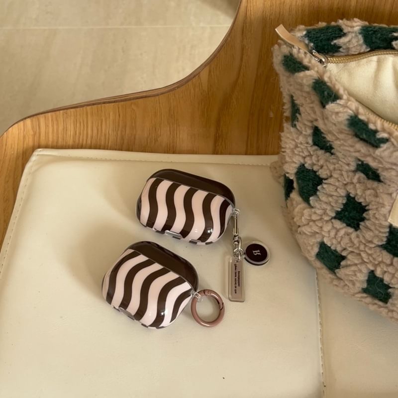 Wavy AirPods / Pro Earphone Case Skin / Charm / Set