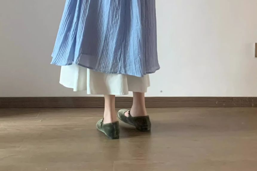 Sleeveless Round Neck Solid Pleated Maxi A-Line Dress