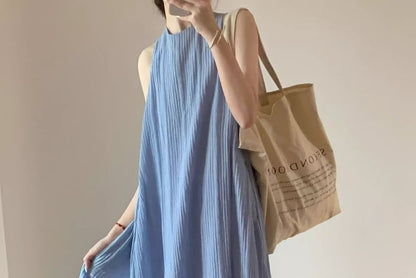 Sleeveless Round Neck Solid Pleated Maxi A-Line Dress
