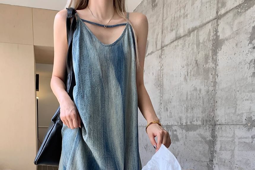 Thin Strap V-Neck Tie-Dye Floor-Length Flared Gown