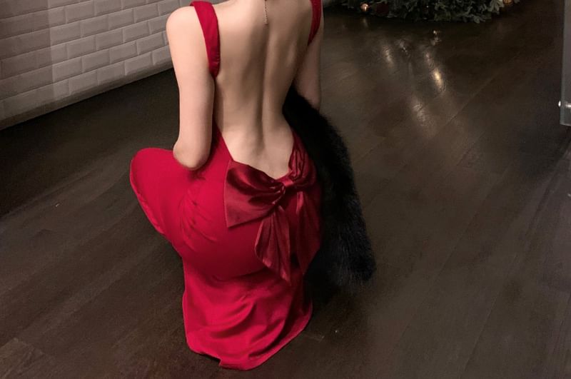 Satin Backless Maxi Cocktail Dress With Bow Detail