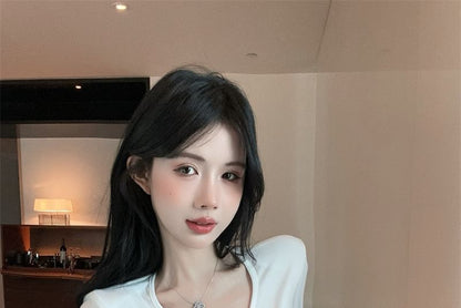 Slim Fit Slit T-Shirt V-Neck Long-Sleeve Plain