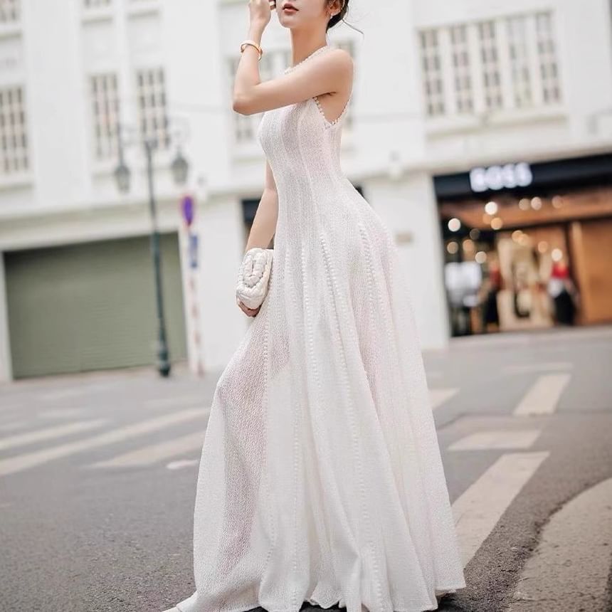 Sleeveless Crew Neck Lace Maxi A-Line Evening Gown