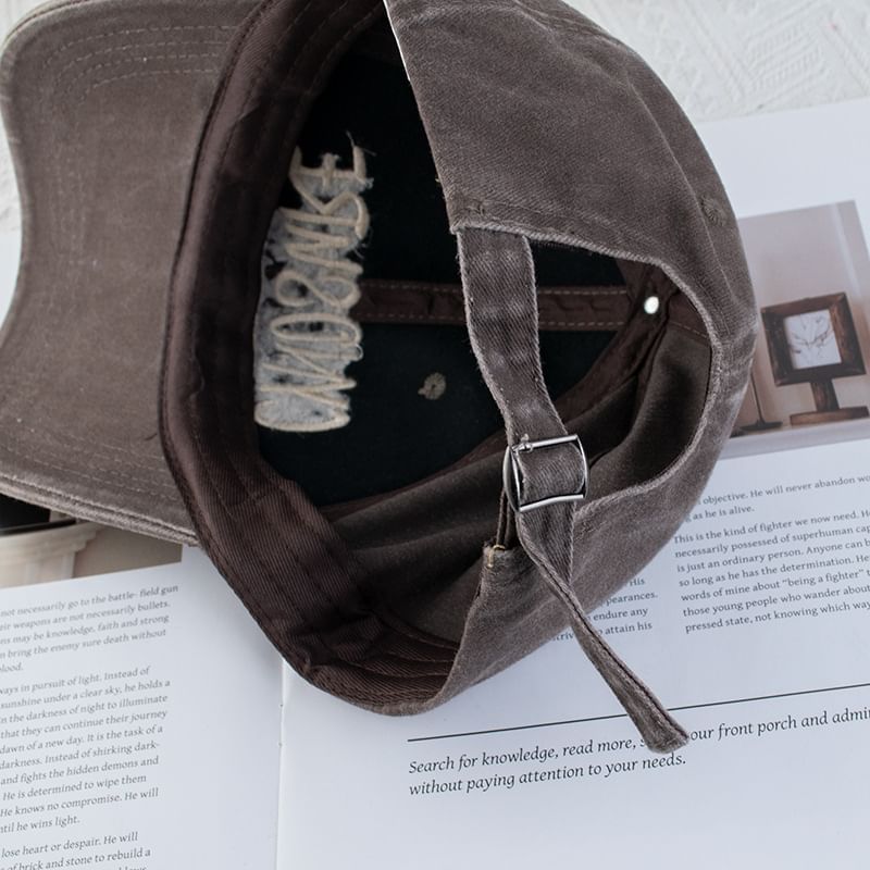 Lettering Washed Cap