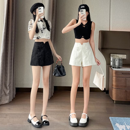 High Waist Plain Frog Button Shorts