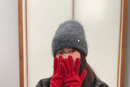 Heart Buttoned Knit Gloves