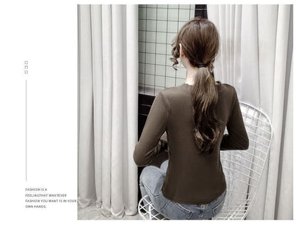 Long-Sleeve V-Neck Asymmetrical Plain Crop Top