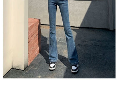 High Waist Flared Jeans