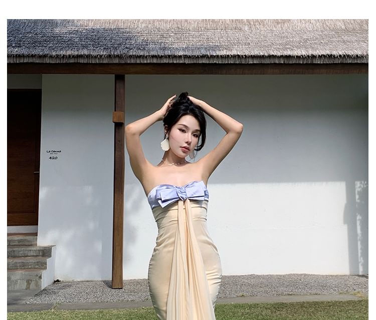 Strapless Two Tone Bow Accent Mermaid Evening Gown