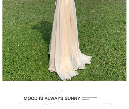 Strapless Two Tone Bow Accent Mermaid Evening Gown