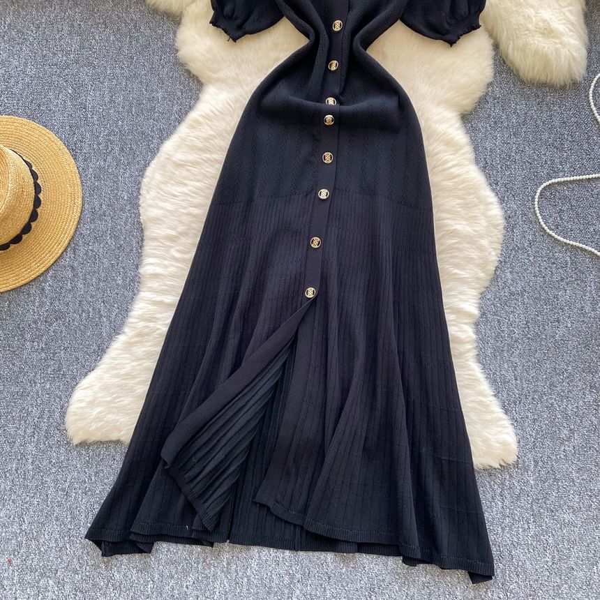 Three-Quarter Sleeve Contrast Collar Button Front Knit Maxi Dress