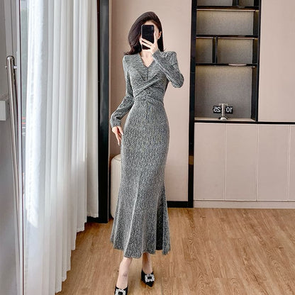 Long Sleeve V-Neck Rhinestone Ruched Floor-Length Mermaid Dress
