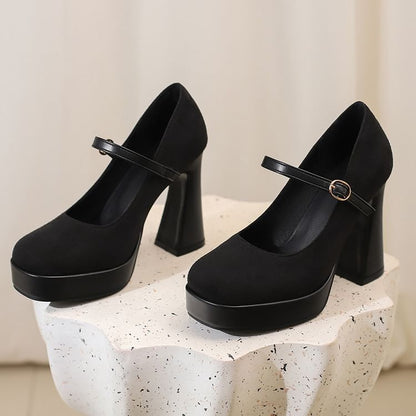 Chunky Heel Plain Buckled Mary Jane Pumps