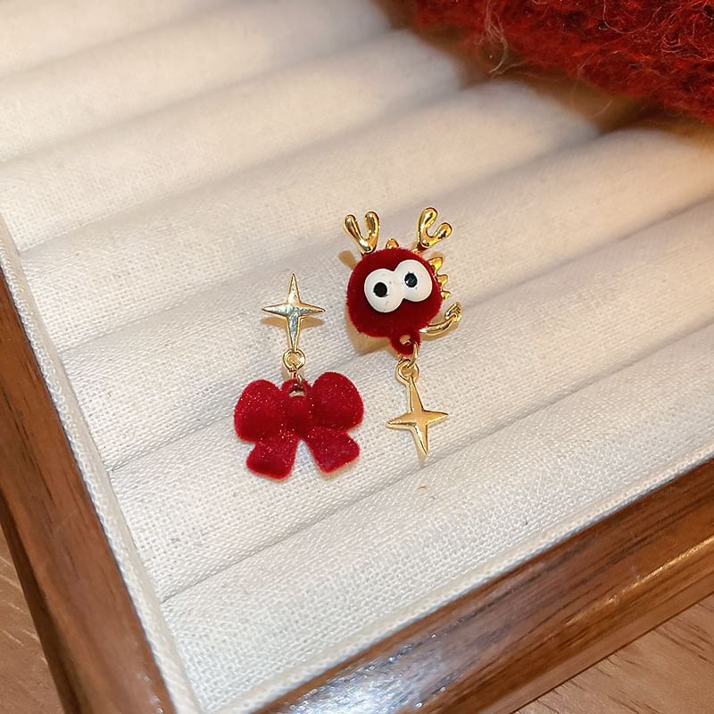 Huggie Earring / Ear Cuff / Ear Stud / Drop Earring / Necklace