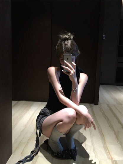 Mock Neck Plain Halter Top / Low Waist Flower Detail Mini Pencil Skirt