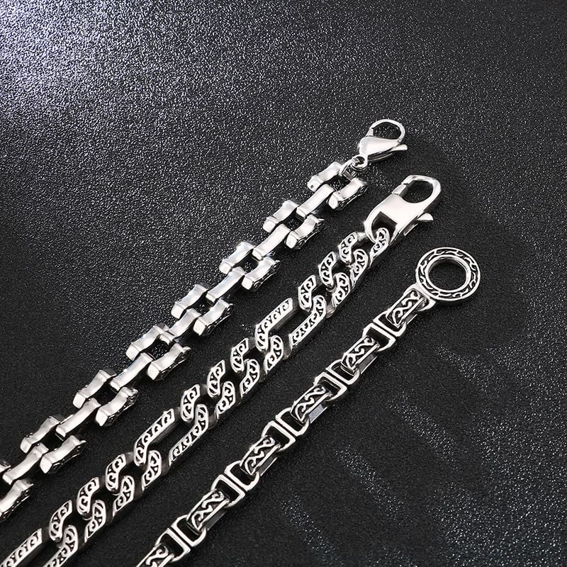 Debossed Chained Necklace & Bracelet Set