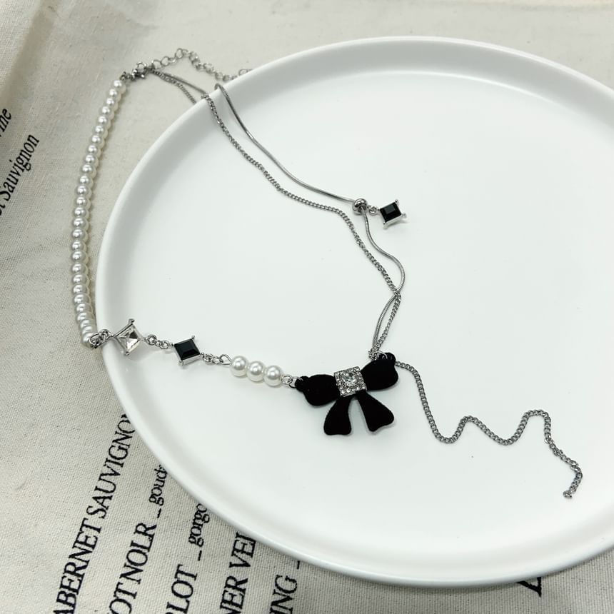 Bow Rhinestone Faux Pearl Lariat Necklace