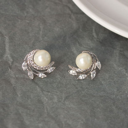 Faux Pearl Rhinestone Stud Earring / Clip On Earring