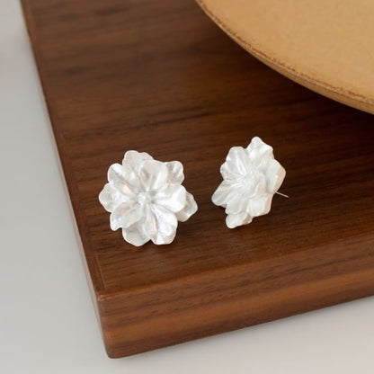 Flower Stud Earring / Clip On Earring