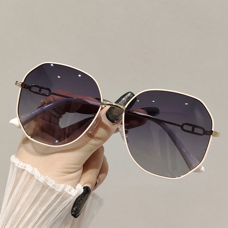 Oversized Geometric Sunglasses
