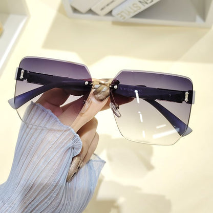 Oversized Geometric Rimless Sunglasses