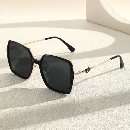 Sunglasses Oversized Geometric