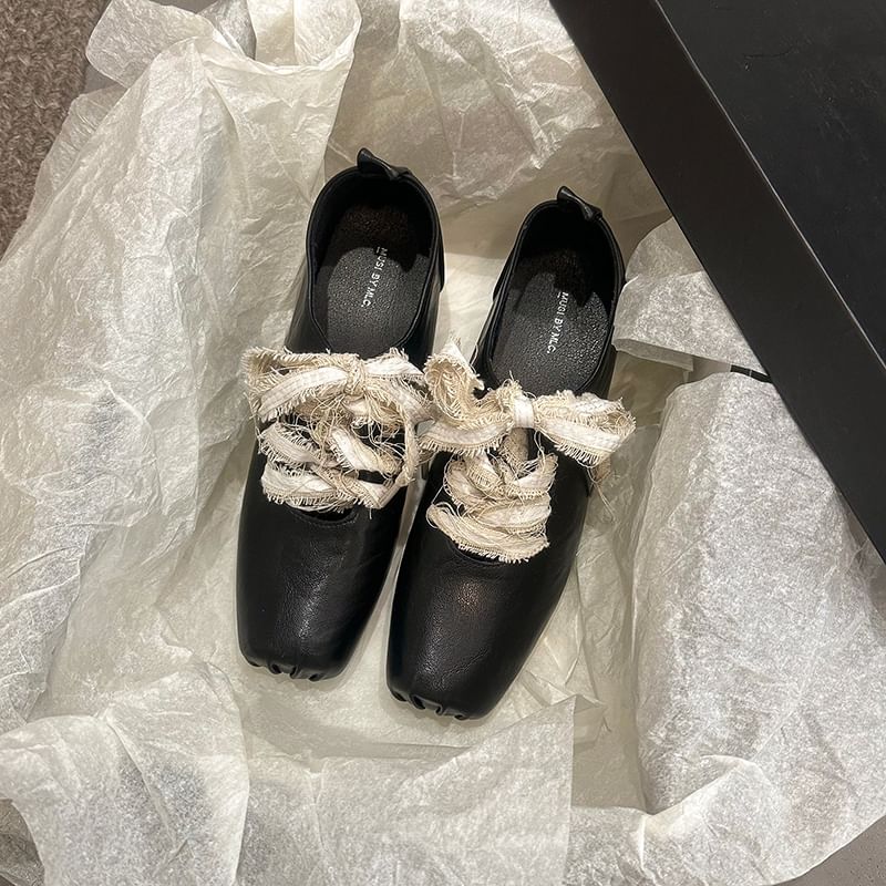 Block Heel Plain Lace-Ups