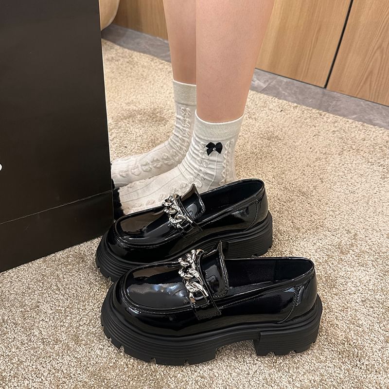 Platform Plain Chain Accent Loafers