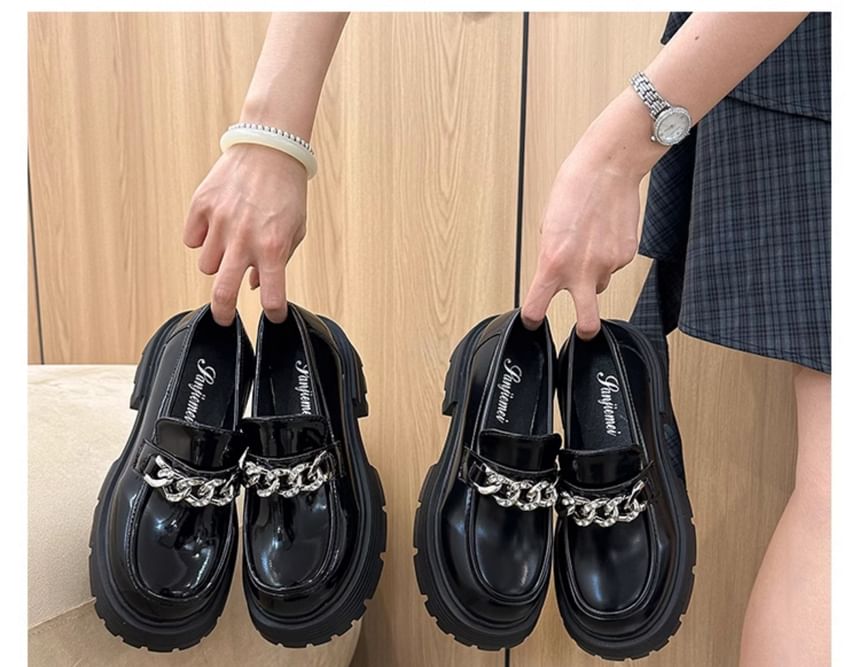 Platform Plain Chain Accent Loafers