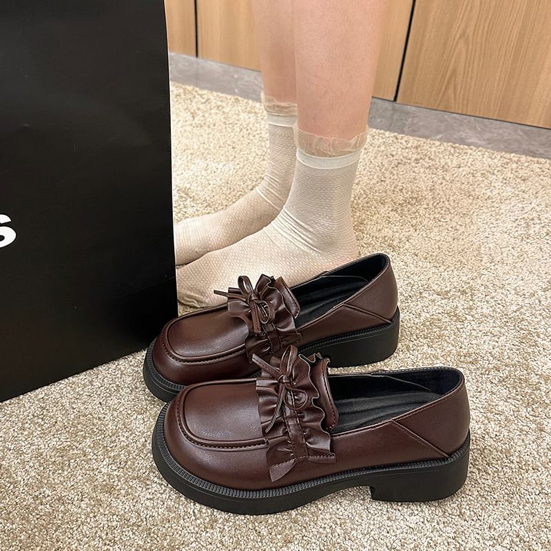 Platform Plain Ruffle Trim Loafers