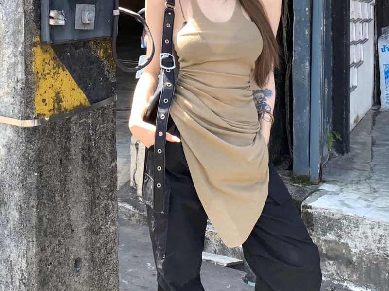 Sleeveless U-Neck Asymmetrical Plain Top