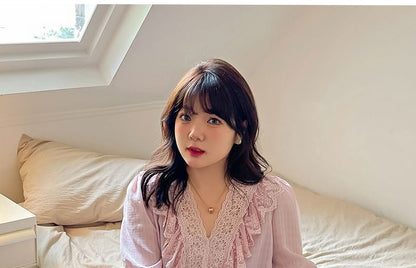 Plus Size Elbow-Sleeve V-Neck Plaid Ruffle Lace Trim Blouse