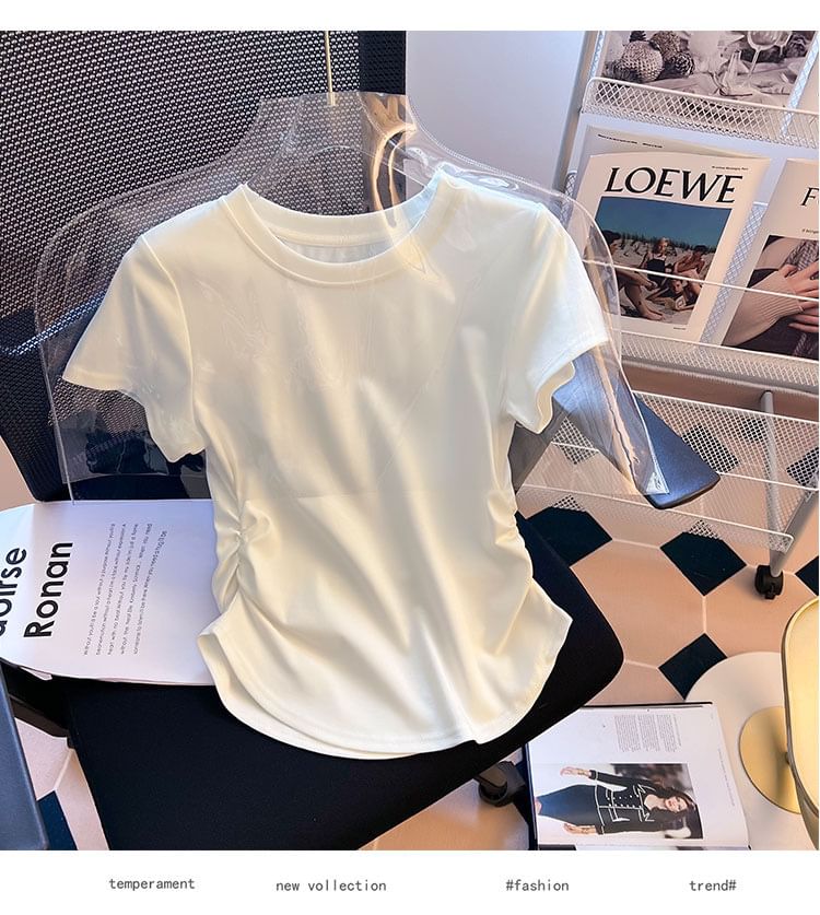 Short-Sleeve Round Neck Plain Ruched Tee