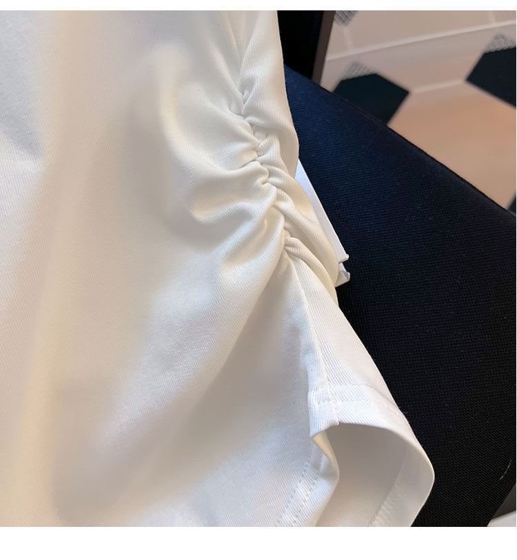 Short-Sleeve Round Neck Plain Ruched Tee