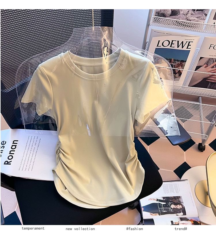 Short-Sleeve Round Neck Plain Ruched Tee