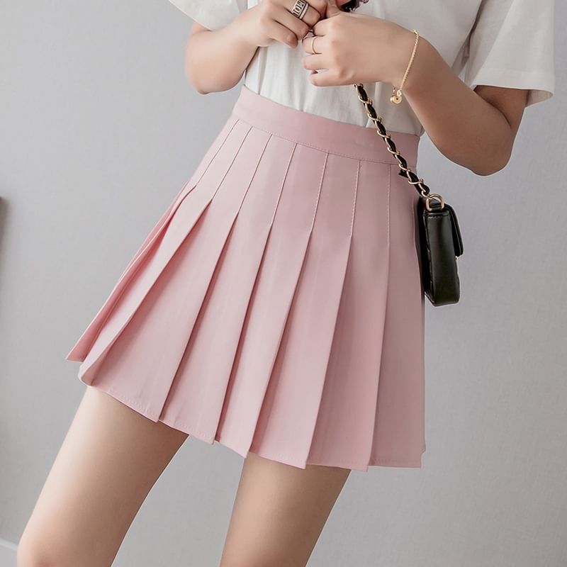 Pleated High-Rise Mini Skater Skirt in Solid Color