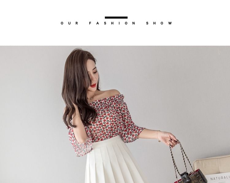 Pleated High-Rise Mini Skater Skirt in Solid Color
