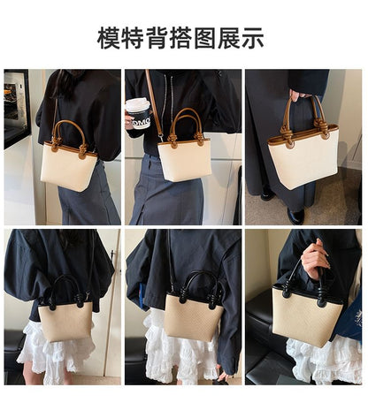 Crossbody Contrast Bag Trim