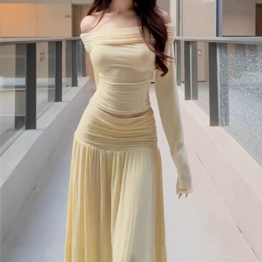 Off-Shoulder Crop Top & Gathered Maxi A-Line Skirt Set
