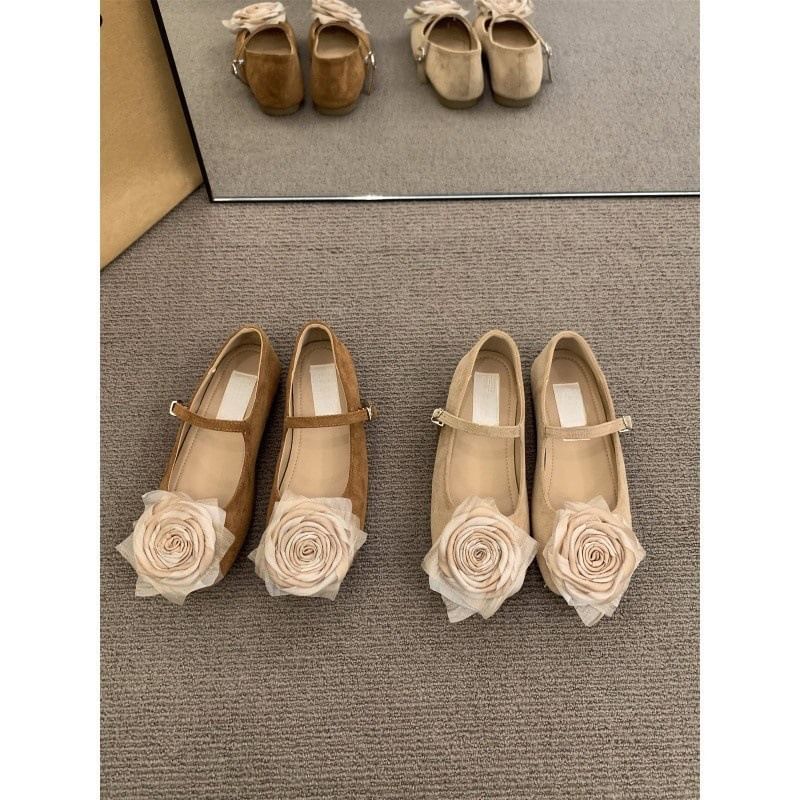 Floral Mary Jane Shoes