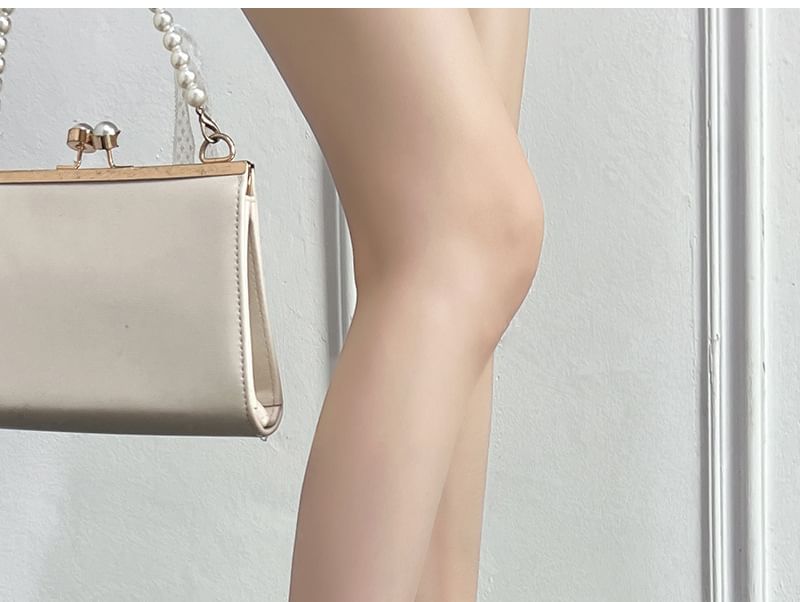 Stiletto Heel Bow Slingback Pumps