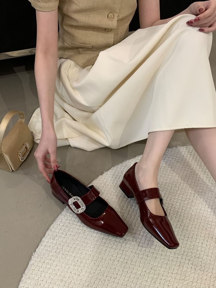 Low Heel Rhinestone Buckle Mary Jane Pumps