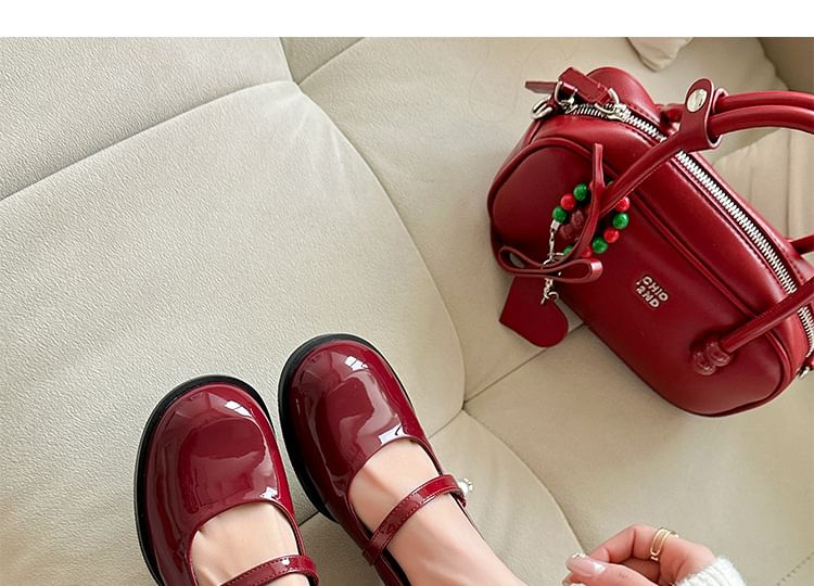 Round Toe Block Heel Mary Jane Pumps