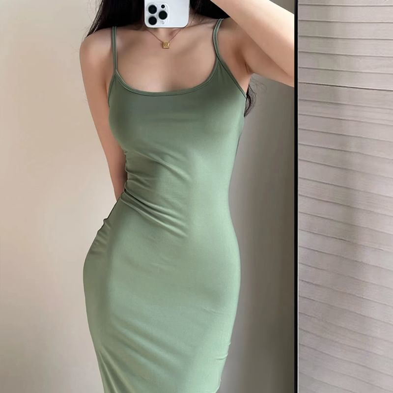 Spaghetti Strap Scoop Neck Plain Mermaid Maxi Dress