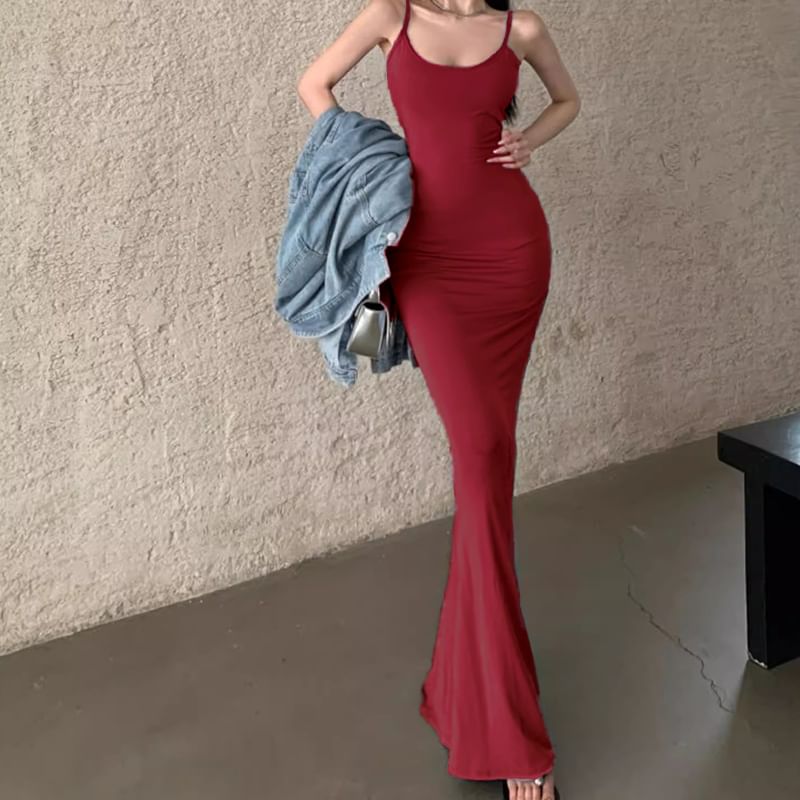 Spaghetti Strap Scoop Neck Plain Mermaid Maxi Dress