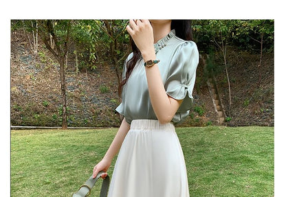 Solid High-Rise Flared Maxi Skirt with Clean Lines