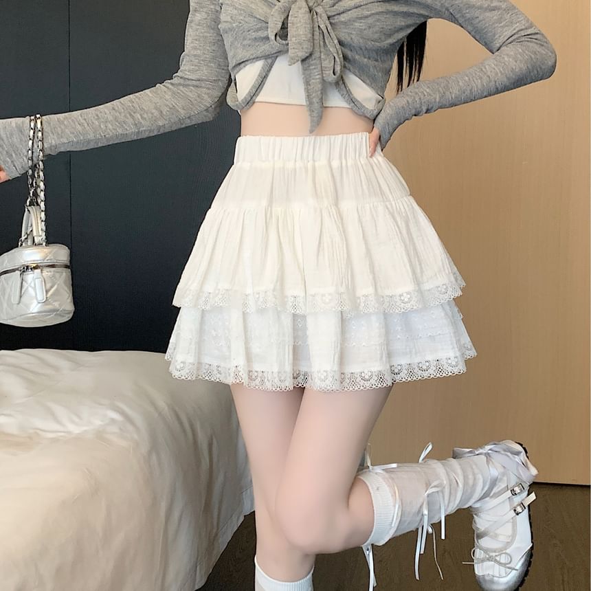 Lace-Trimmed High-Waisted Tiered Mini Skirt