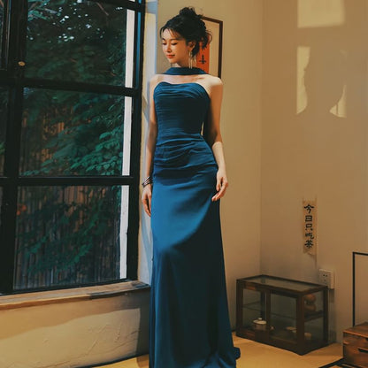 Halter Neck Plain Ruched Mermaid Evening Gown