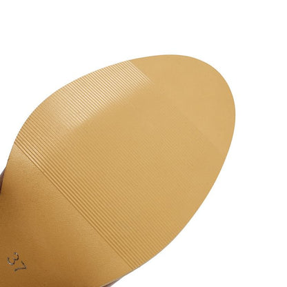 Chunky Heel Round Toe Mary Jane Pumps